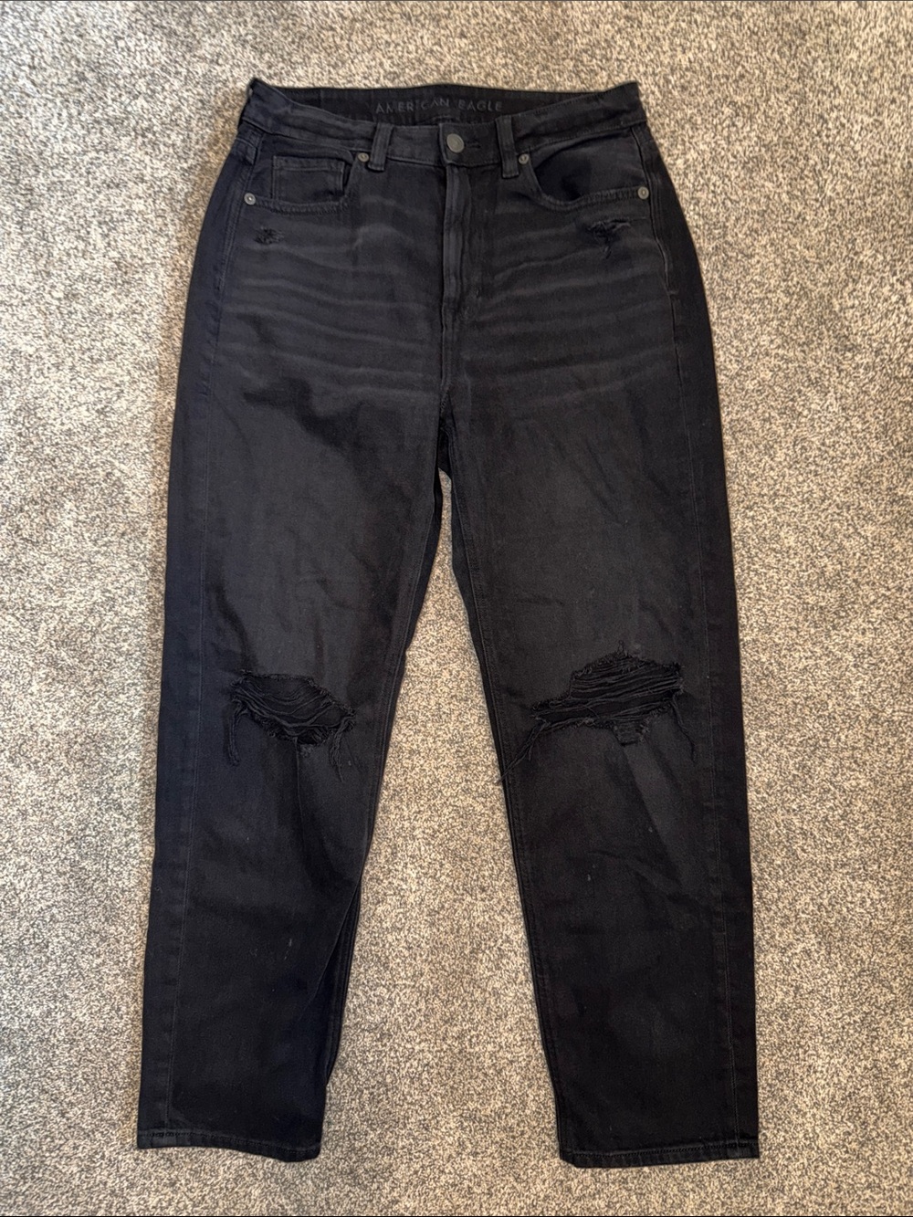 American Eagle Outfitters Women’s Black Distressed Relaxed Jeans